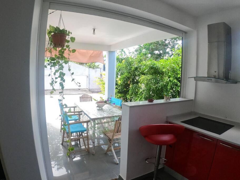 Le Colibri Voyageur Apartment Sans Pareil Exterior foto
