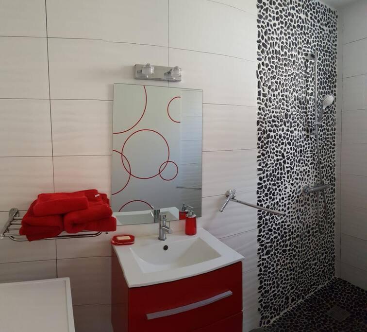 Le Colibri Voyageur Apartment Sans Pareil Exterior foto